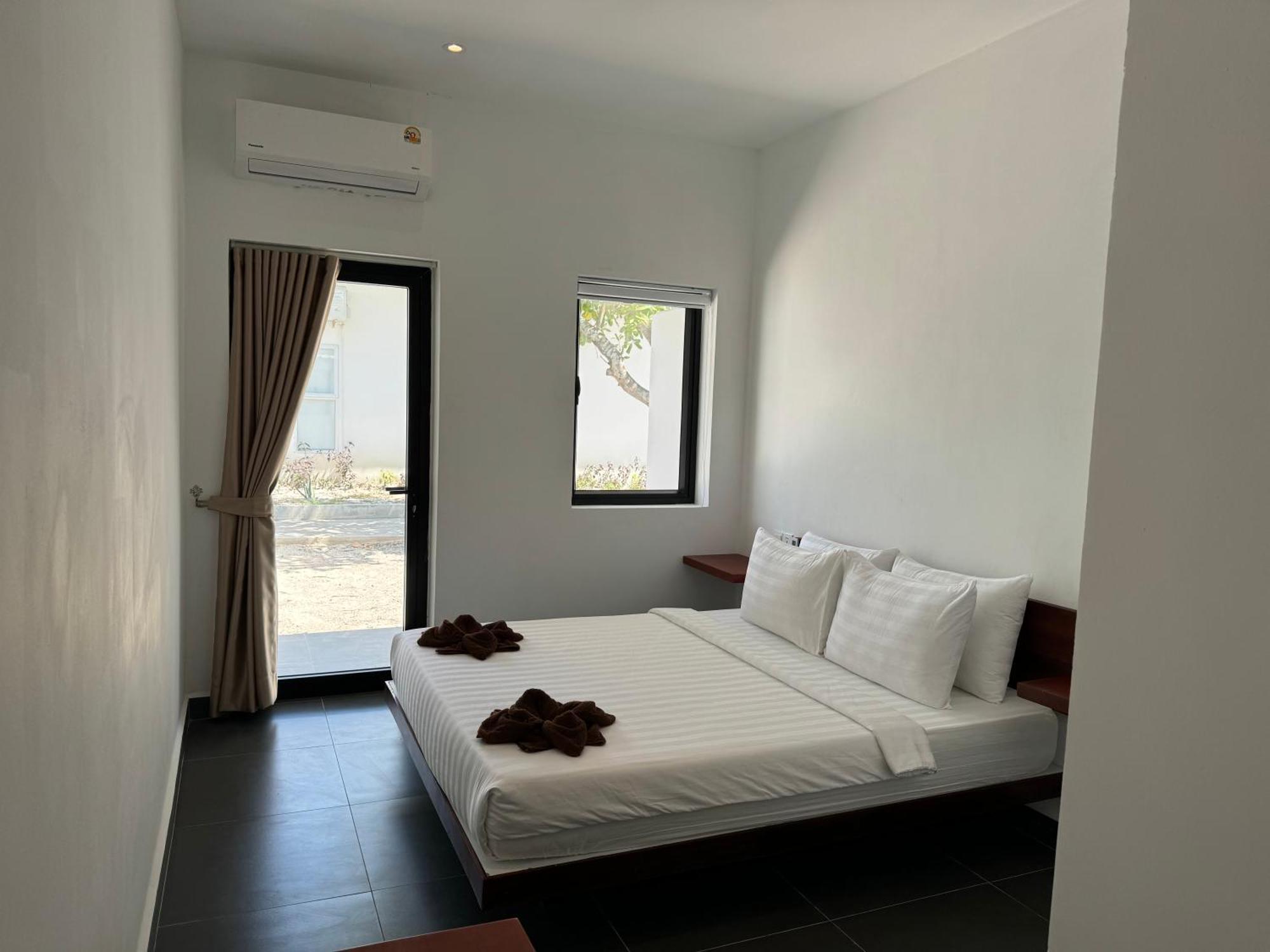 Onederz Koh Rong Hostel Kaoh Touch Exterior photo
